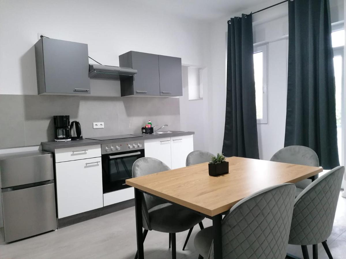 Estrella24 Living Rooms Tokio Herne Εξωτερικό φωτογραφία